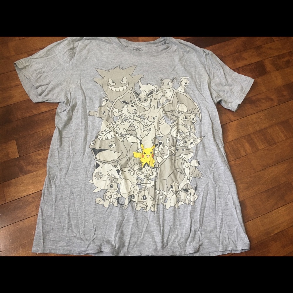 Men’s Gray Pokémon T-shirt Size L